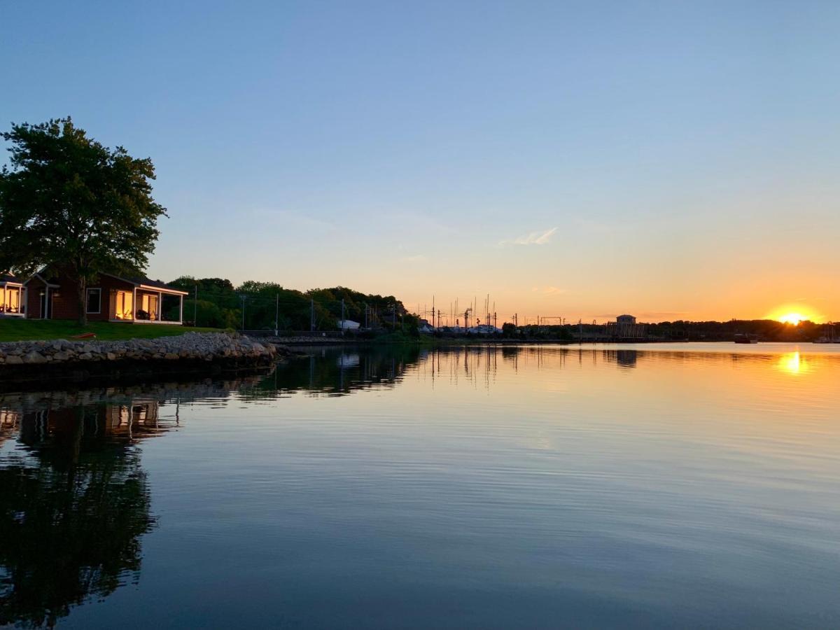 Hotel Harbor View Landing Mystic Esterno foto